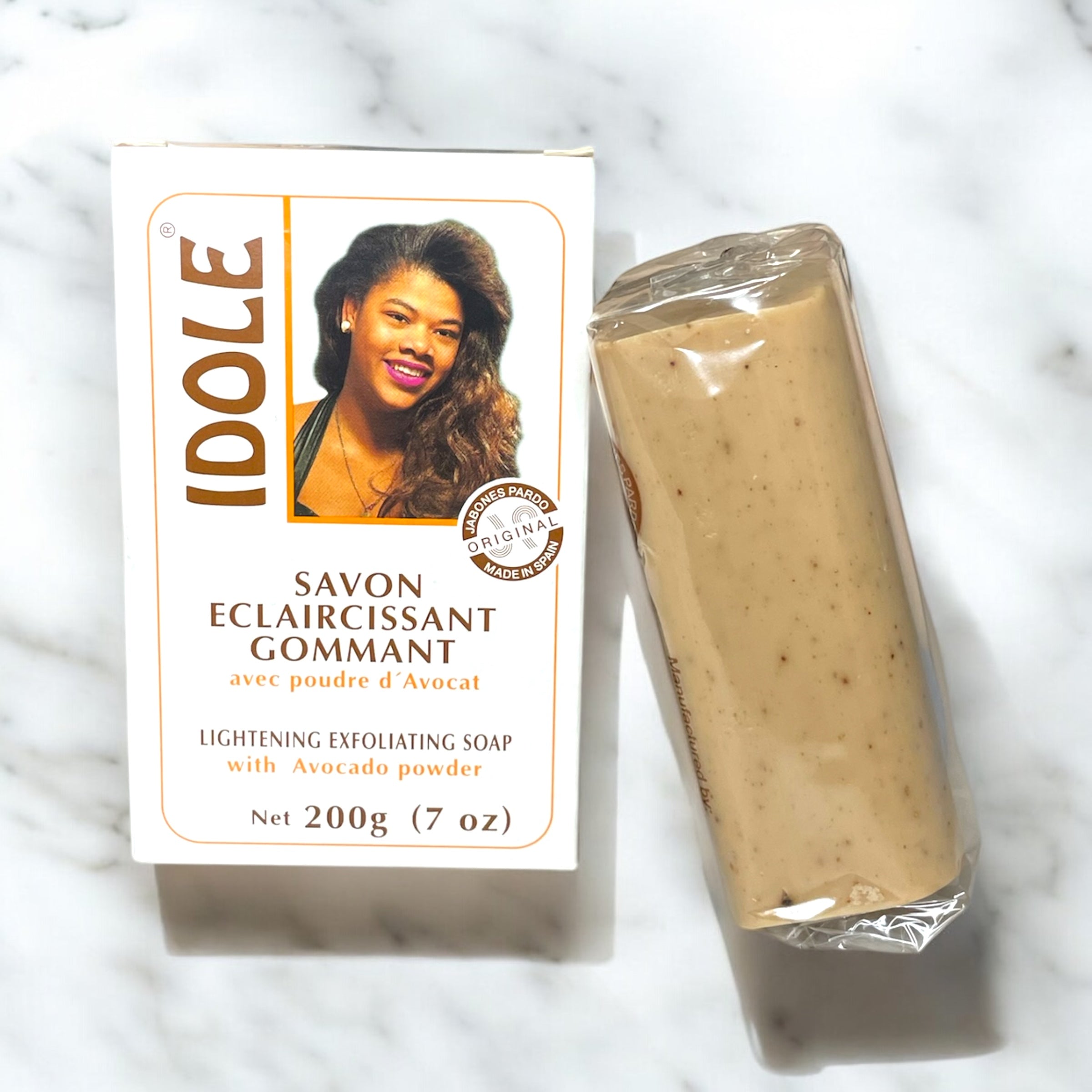Brightening Exfoliating- Idole Soap